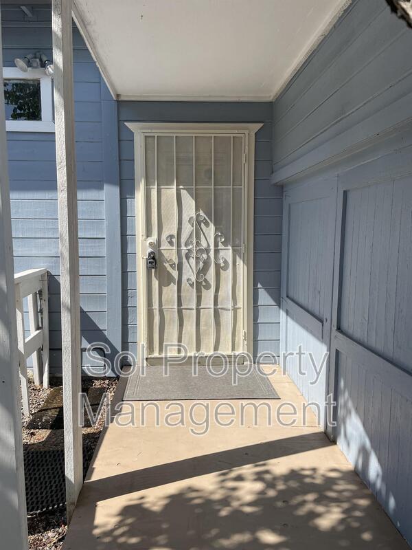 Building Photo - 4452 Soquel Dr
