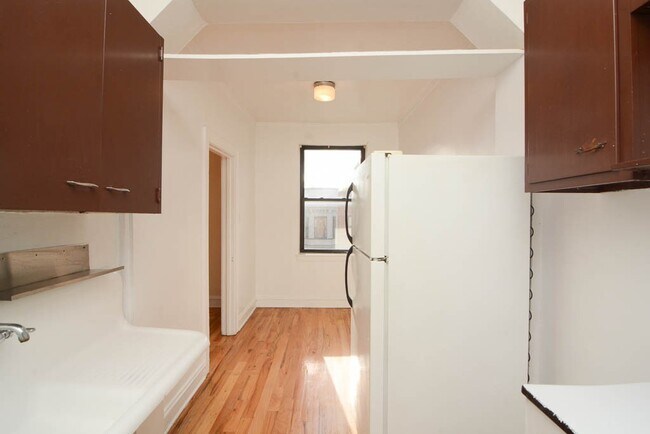Photo - 4856 N Damen Ave Unit 302