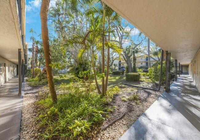 Photo - 11485 Oakhurst Rd Condo Unit 111