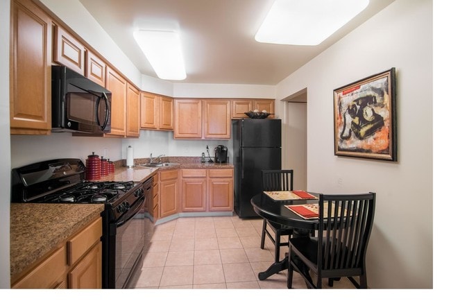 Remodeled Kitchens - Sherri Park Apartments