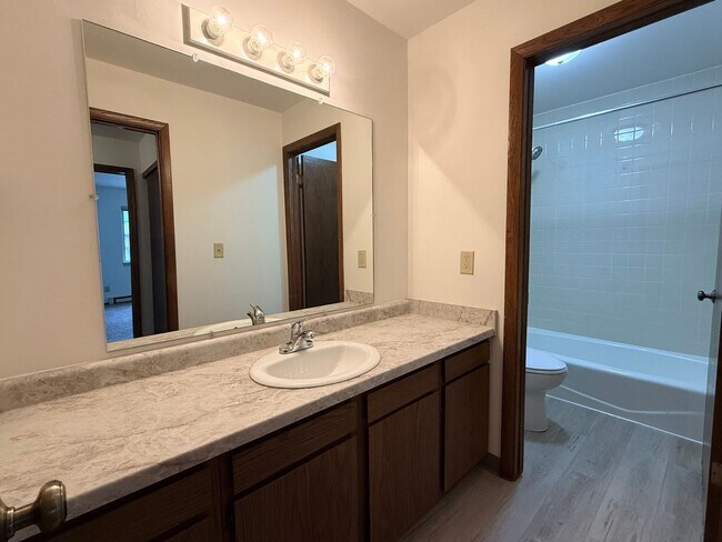 Photo - 726 Mansfield Ct Unidad 726