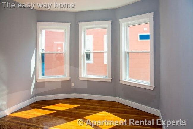 Photo - 376 Prospect St Unit #3