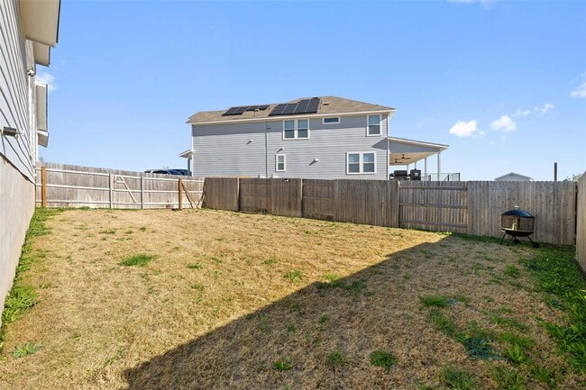 Photo - 408 Black Opal Dr