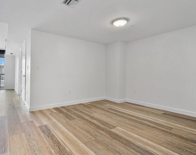 Photo - 50 Biscayne Blvd Unit 2807