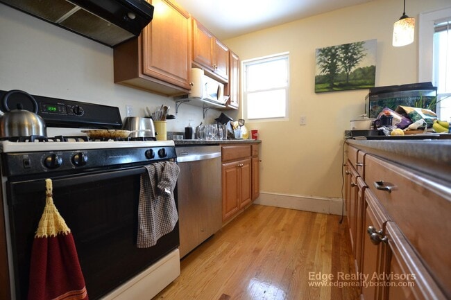 Photo - 9 Donnybrook Rd Unit 2