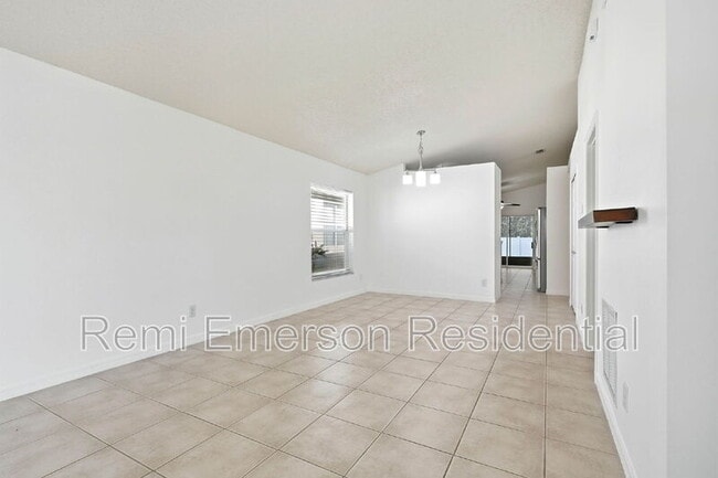 Photo - 13817 Valleybrooke Ln