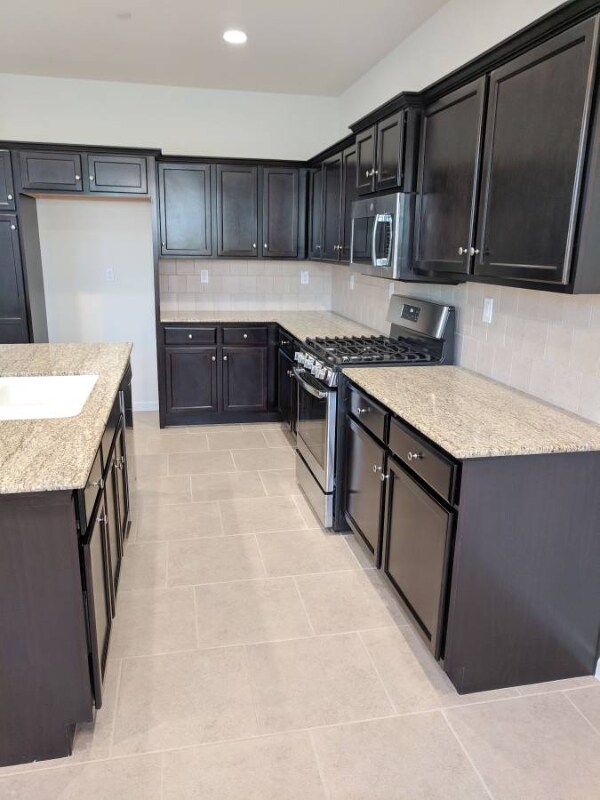 Photo - 3893 Griffith Ave