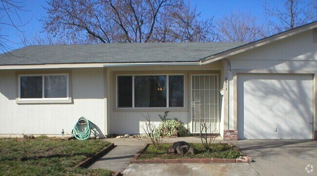 Building Photo - 5813-5815 Husker Street Unit 5813 Rental