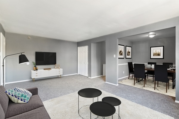 Walnut Chestnut Apartments