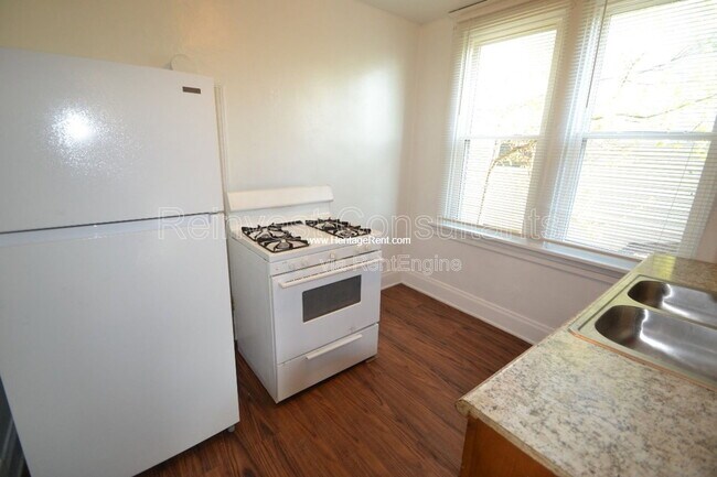 Photo - 4423 Greenlee Ave Unit 2