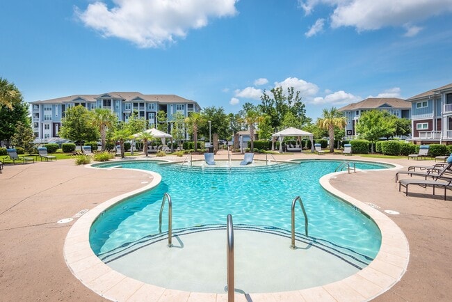 Windward Long Point Apartments