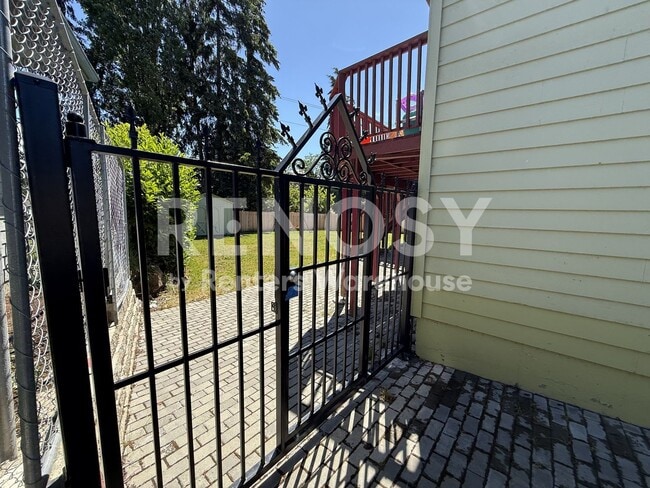 Photo - 25406 35th Pl S