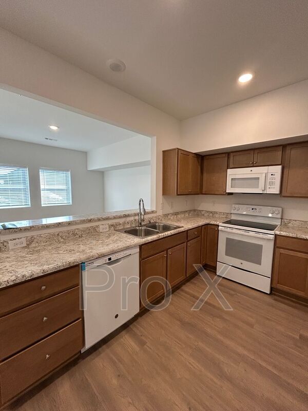 Photo - 2802 W Mockingbird Ln