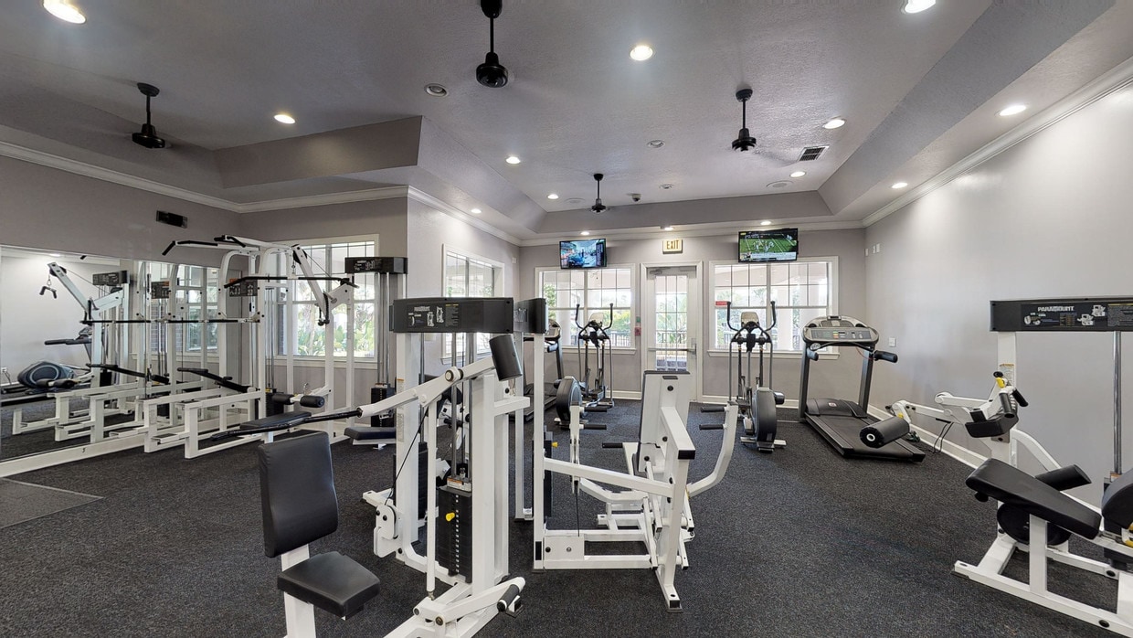 Photo - Heritage Estates – Center Square Apartments