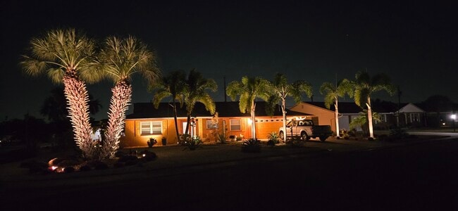 Photo - 1801 El Rio Dr