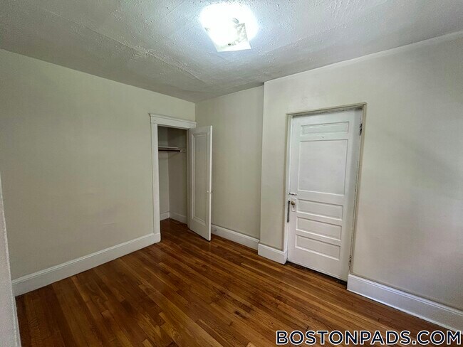 Photo - 53 Fellsway W Unit 3