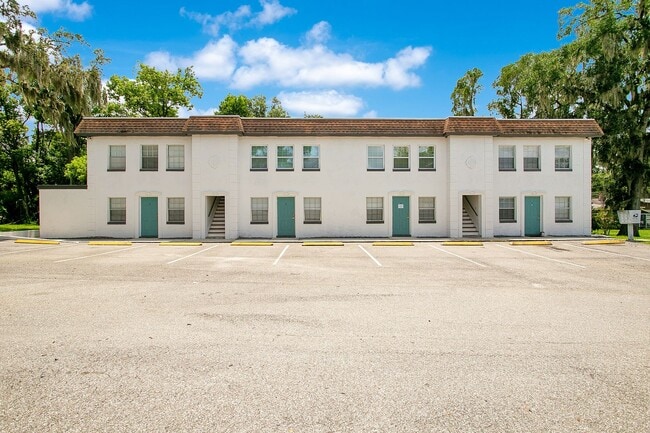 Photo - The Garden Apartments | 1 & 2 Bedroom Apartments in Orlando, FL