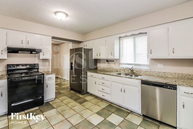 Photo - 616 Park Ave