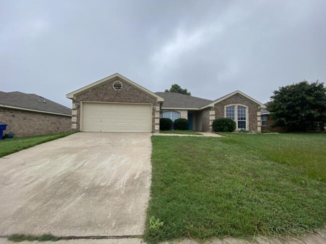 Photo - 2409 Gail Dr House