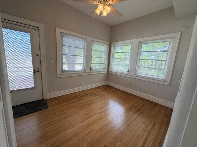 Photo - 301 S Palmway Unit 2