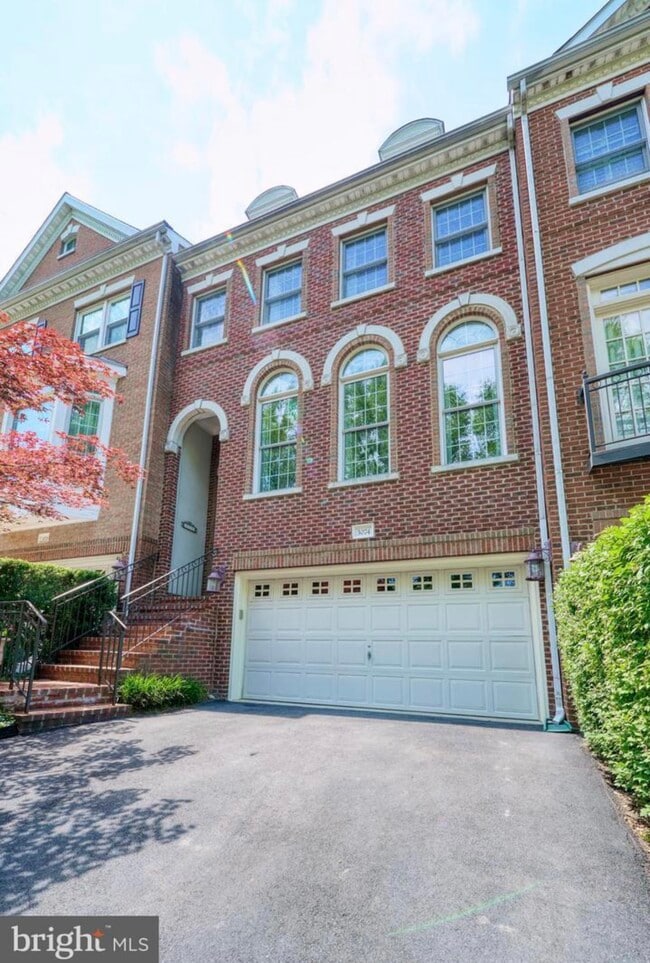 Photo - 3074 McKinnon Way Townhome