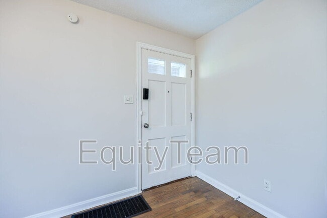 Photo - 6949 Marbev Dr