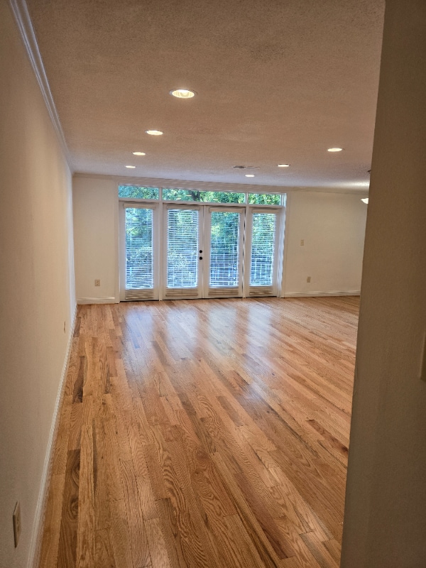 Building Photo - 120 Alden Ave NW Rental