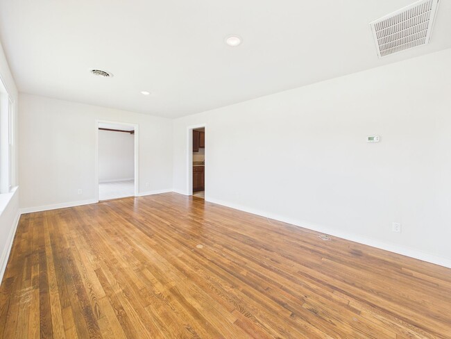 Photo - 1706 Catalina Dr