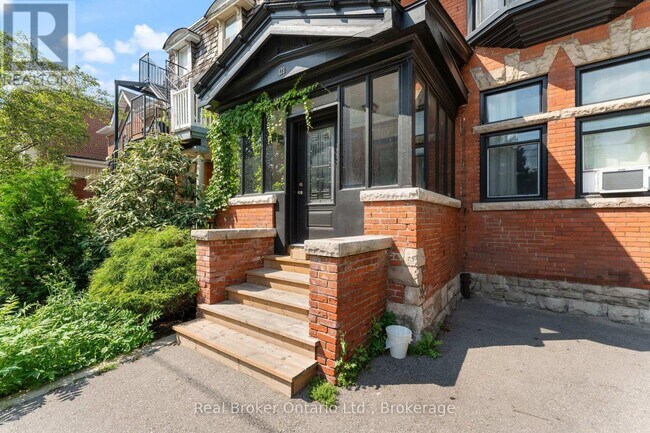 Photo - 128 Herkimer St Unit 2
