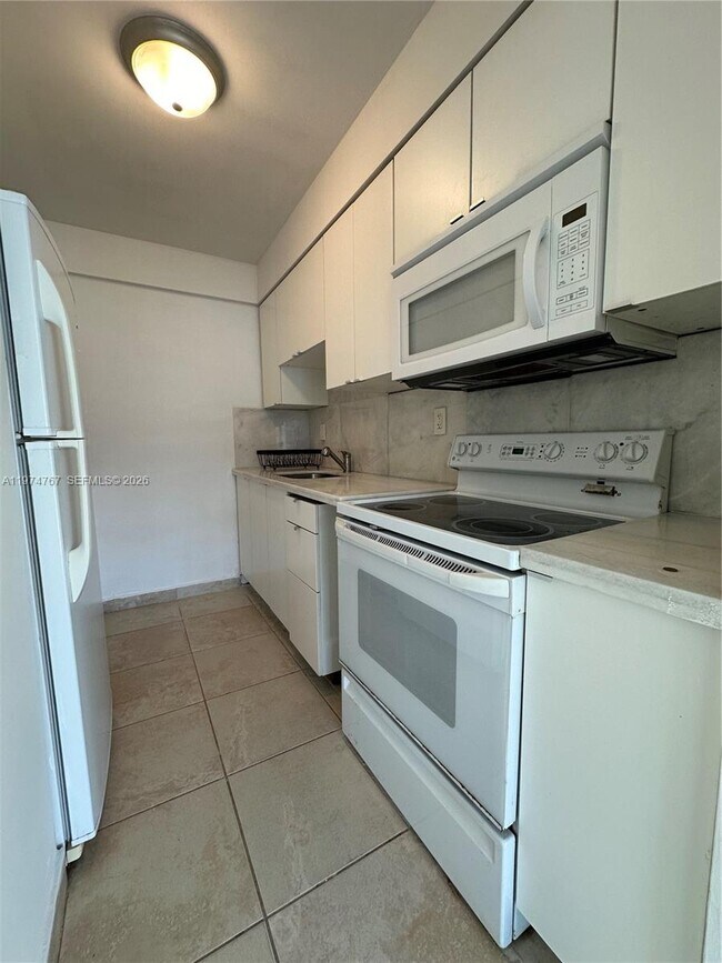 7545 E Treasure Dr Unit 9I