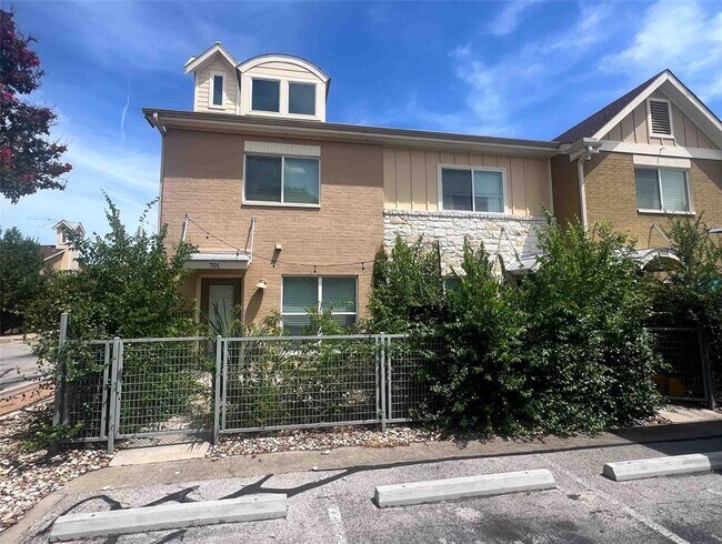 Photo - 1101 Grove Blvd Unit 701