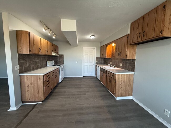 Photo - 2 Bed 1 Bath Duplex AVAILABLE NOW!!