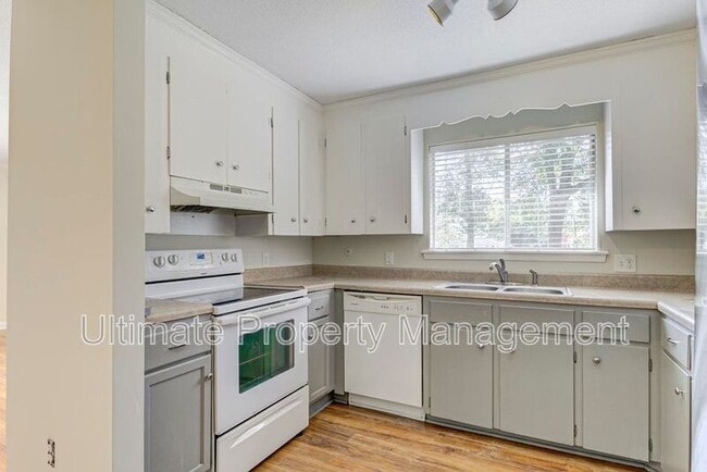 Photo - 2101 Delgado St