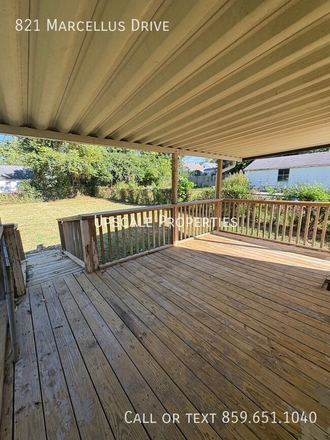 Photo - 821 Marcellus Dr