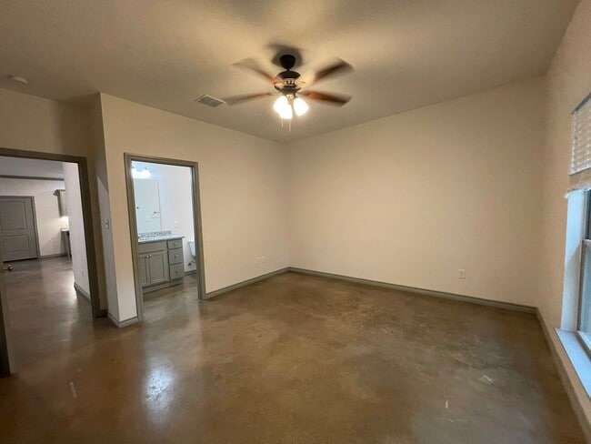 Photo - 4074 County Rd 152 W