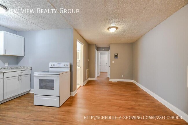 Photo - 112 Sylvania Ave Unit 2