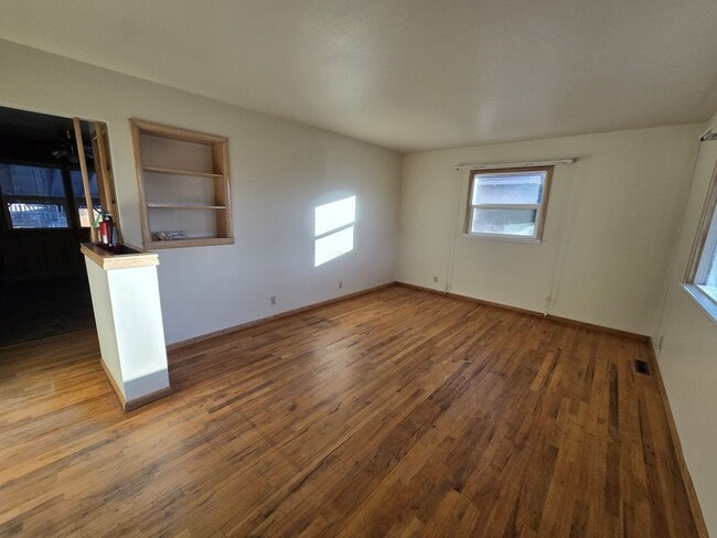 Photo - Richardson Duplex Unit 238