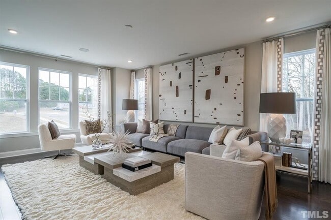 Photo - 2806 Austin Fls Sta