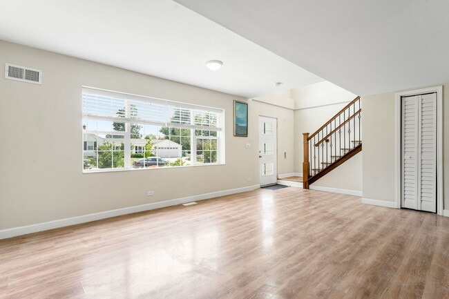 Photo - 201 W Potomac Ave