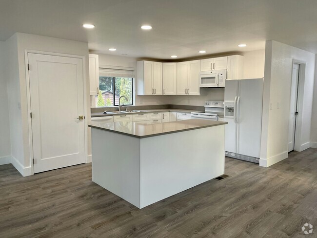 Building Photo - 9717 224th St SW Unit A Rental