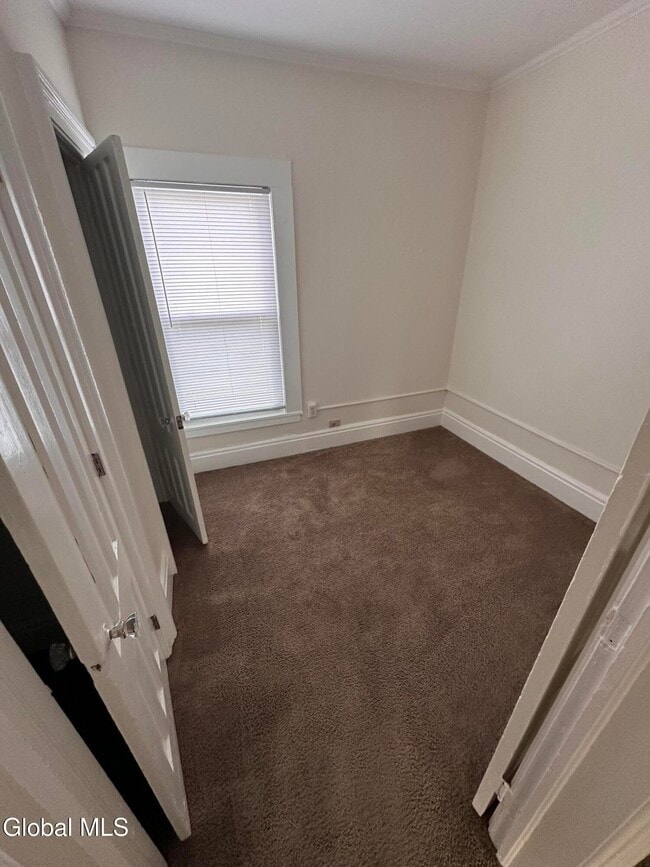 Photo - 425 6th Ave