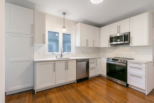 Photo - 162 Albion St Unit 2