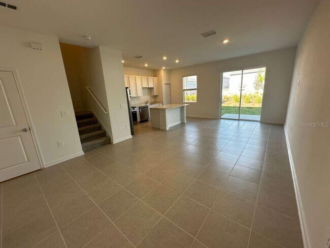 Photo - 2713 Skyline Lp