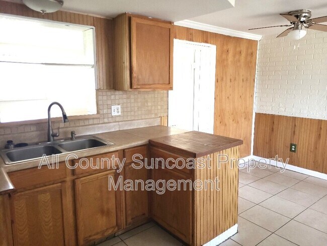 Photo - 4018 Darlington Rd