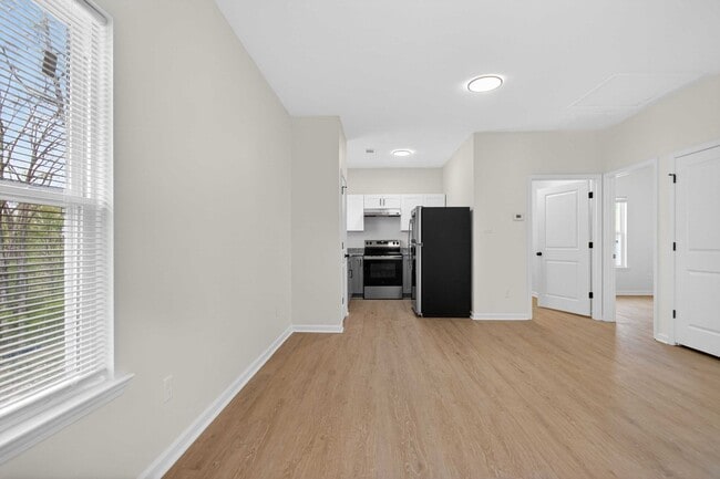 Photo - 2005-2007 Scotty Ct Unit 2005 Scotty Ct