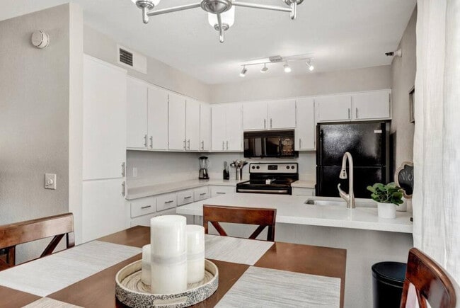 Photo - 8020 E Thomas Rd Unit 108