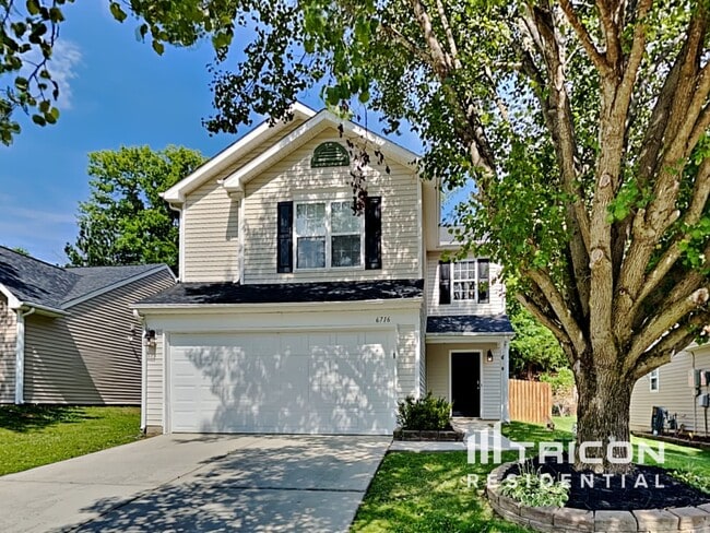 Photo - 6716 Commack Dr House