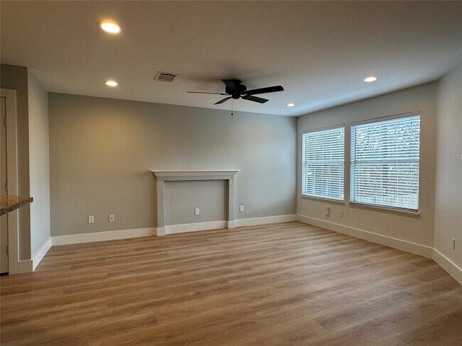 Photo - 7217 Aldea Dr