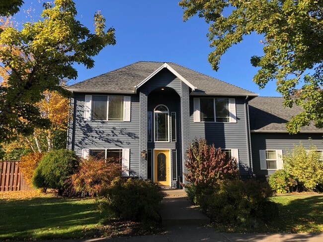 Photo - 2687 NW Oak Ridge Dr