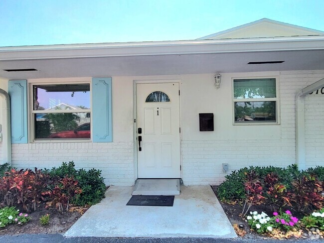 Building Photo - 3101 Albatross Rd Rental